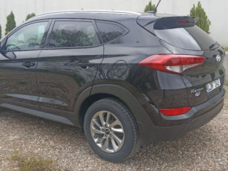 Hyundai Tucson foto 2