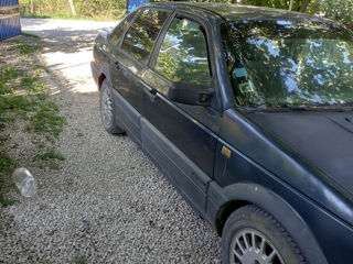 Volkswagen Passat foto 3