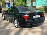 BMW 5 Series foto 4