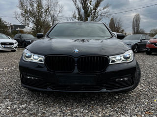 BMW 7 Series foto 2