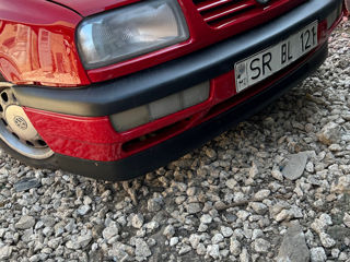 Volkswagen Vento foto 1