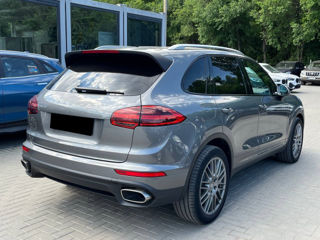 Porsche Cayenne foto 3