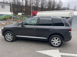 Volkswagen Touareg foto 5