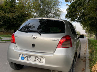 Toyota Yaris foto 5