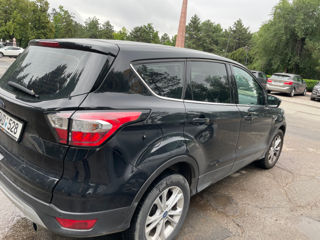 Ford Kuga foto 3