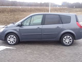 Renault Grand Scenic foto 8