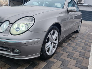 Mercedes E-Class