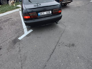 Toyota Carina foto 3