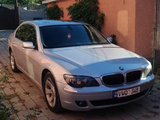 BMW 7 Series foto 2