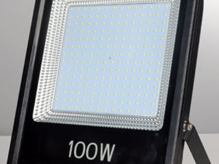 Огромный выбор: LED, Xenon, Bi-LED-1250 lei  фото 8