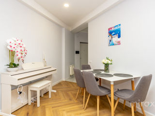 Apartament cu 3 camere, 94 m², Buiucani, Chișinău foto 5
