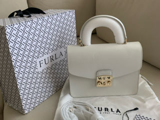 Furla оригинал до 20 июня за 4000