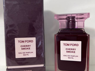 Tom Ford  Cherry smoke foto 3