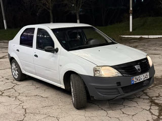 Dacia Logan foto 4