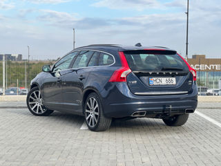 Volvo V60 foto 4