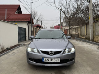 Mazda 6 foto 2