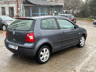 Volkswagen Polo foto 4