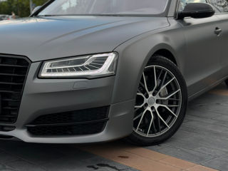 Audi A8 foto 2