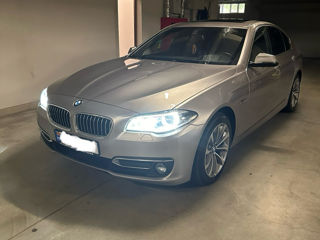 BMW 5 Series foto 1