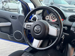 Mazda 2 foto 9