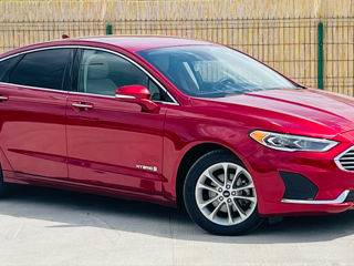 Ford Fusion foto 3