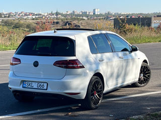 Volkswagen Golf foto 6