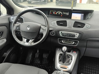 Renault Grand Scenic foto 13