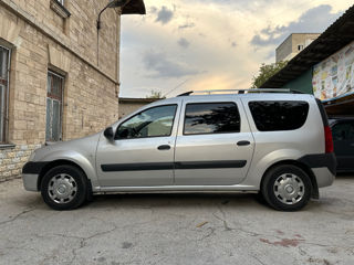 Dacia Logan foto 4