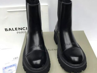 Incaltaminte , Balenciaga