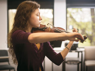 Lectii de vioara in chisinua /уроки игры на скрипке / violin lessons in Chisinau foto 5