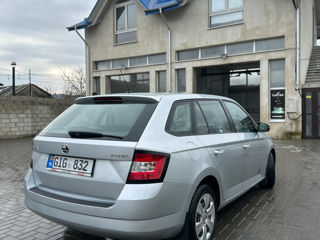 Skoda Fabia foto 4