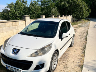 Peugeot 207 foto 4