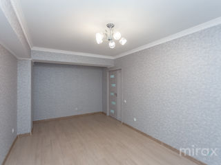 Apartament cu 3 camere, 97 m², Ciocana, Chișinău foto 2