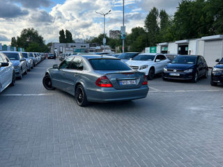 Mercedes E-Class foto 4