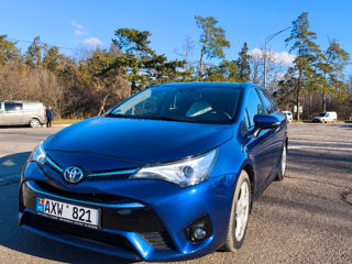 Toyota Avensis foto 6