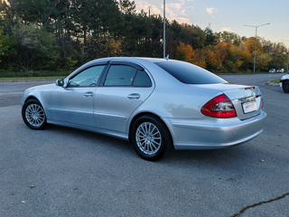 Mercedes E-Class foto 17