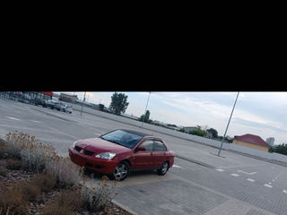 Mitsubishi Lancer foto 2