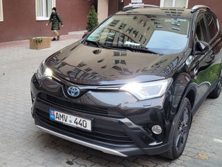 Toyota Rav 4 foto 1