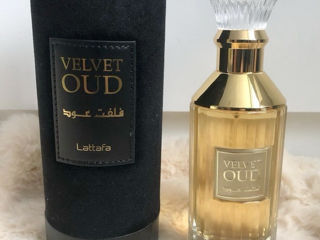 Velvet Oud Lattafa foto 2