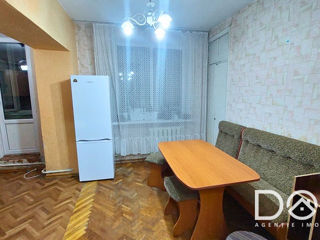 Apartament cu 2 camere, 52 m², Telecentru, Chișinău foto 3