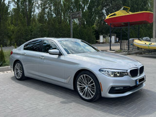 BMW 5 Series foto 3