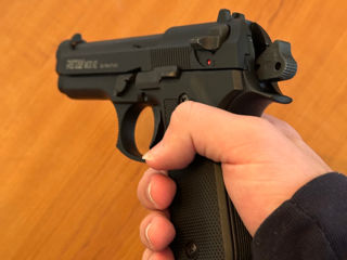 Beretta 92 (не требует разрешения) foto 2