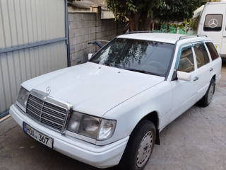 Mercedes Series (W124) foto 3