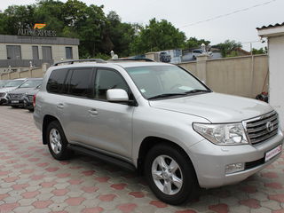 Toyota Land Cruiser foto 3