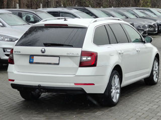 Skoda Octavia foto 3