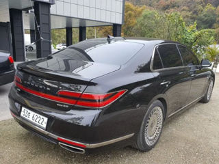 Genesis G90 foto 2