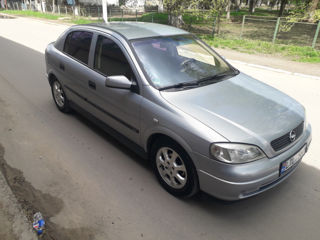 Opel Astra foto 3