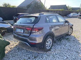 Piese Kia Rio X-Line  2018 1.4  Kia Rio 2011 foto 1