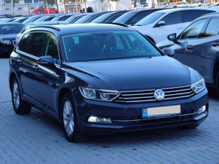 Volkswagen Passat foto 4