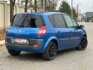 Renault Scenic foto 5